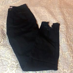 High-Waisted Distressed Ankle Stretched BLK Jeans